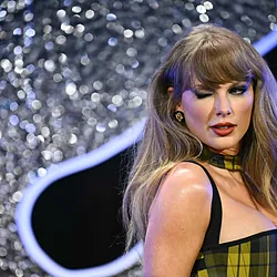 Taylor Swift reina en los MTV Music Video Awards con siete premios