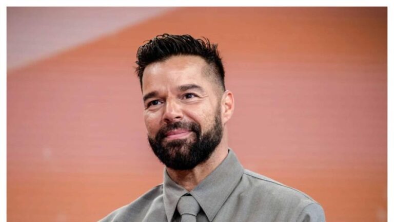 Ricky Martin critica la «corrupción» del partido gobernante de Puerto Rico